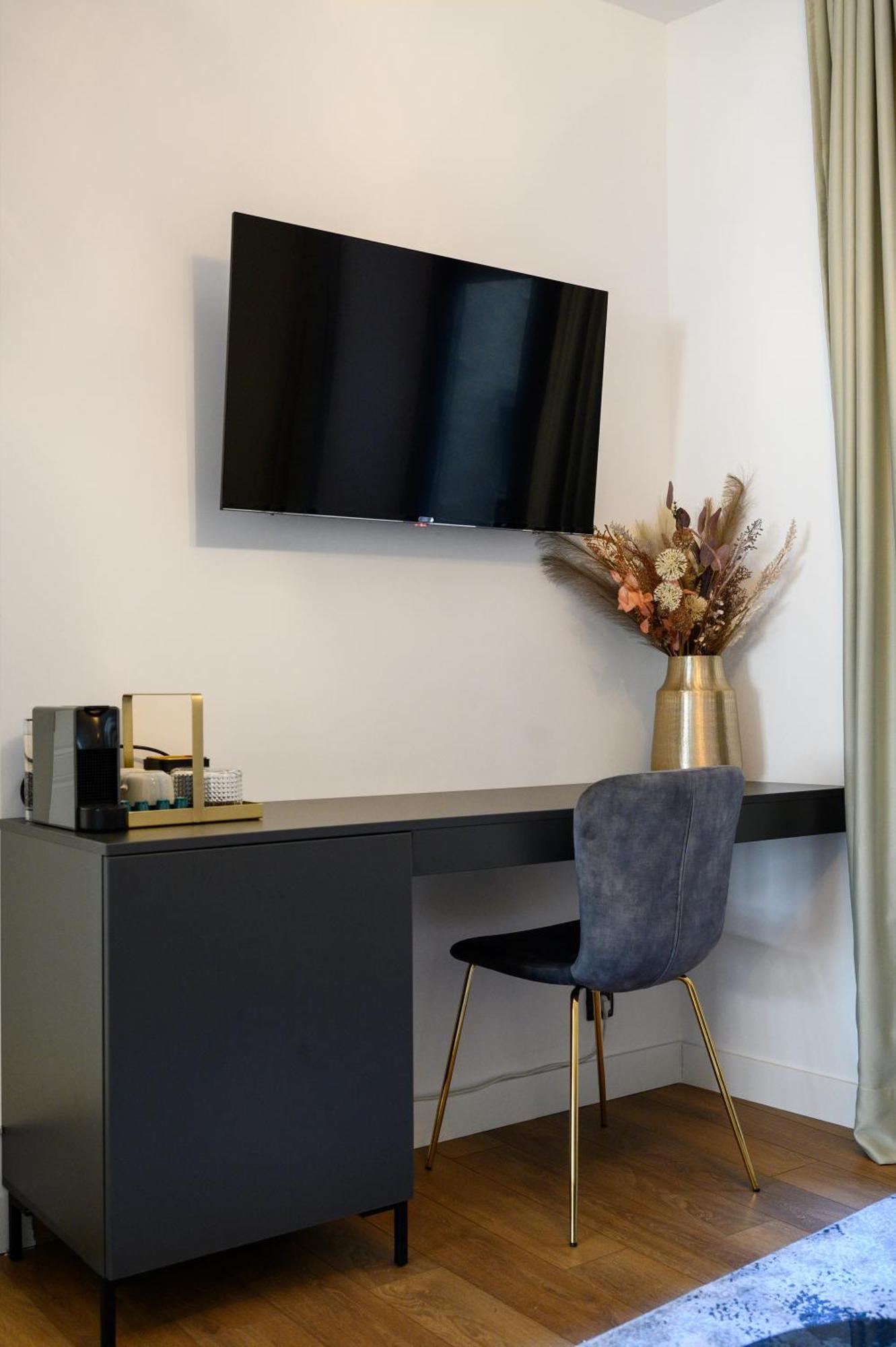 Urban Downtown Luxury Rooms And Suites بلغراد المظهر الخارجي الصورة